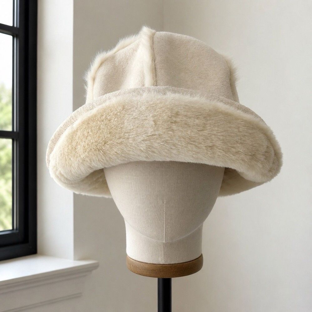 Vintage Betmar New York Bucket Hat Faux Suede Faux Fur Lined Cream One Size